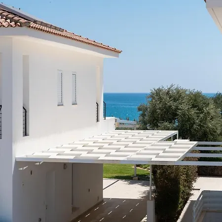 St Nicolaos Ekaterina 3 Bdrm Villa